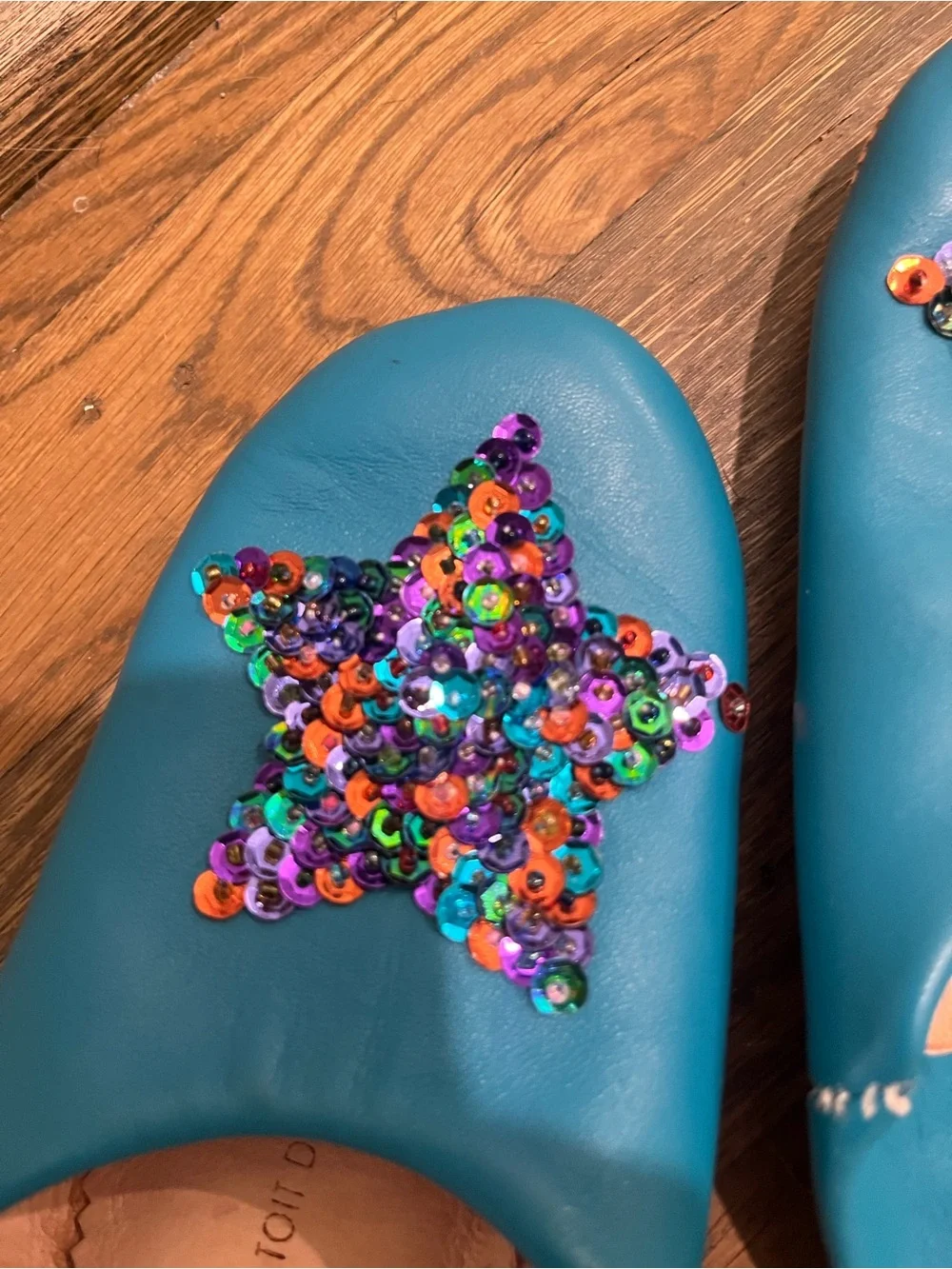 Le Toit De La Lune Paris Size 30 Handmade Leather Slippers Aqua Blue Sequin Star
